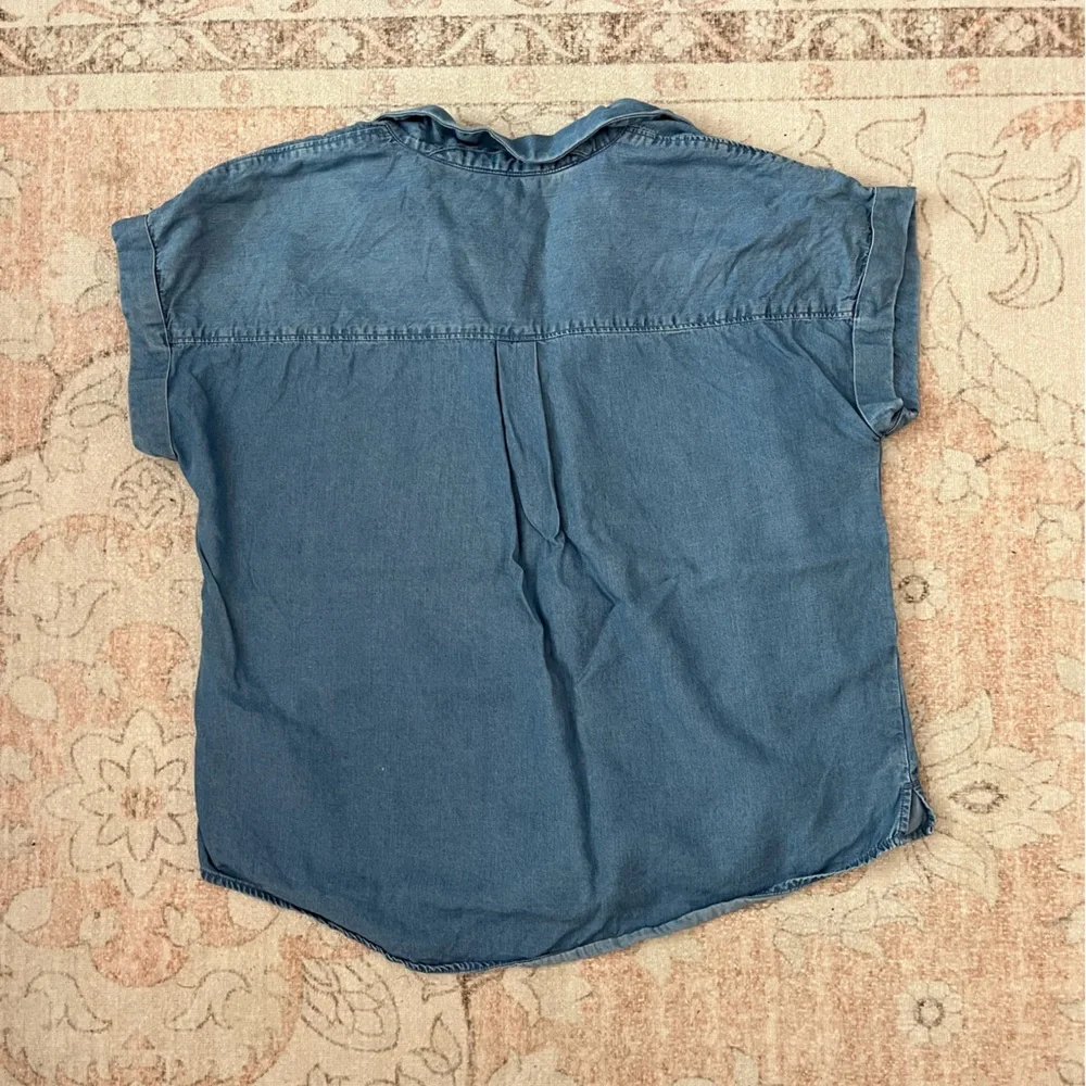 Lucky Brand Jean Top - Picture 2 of 2